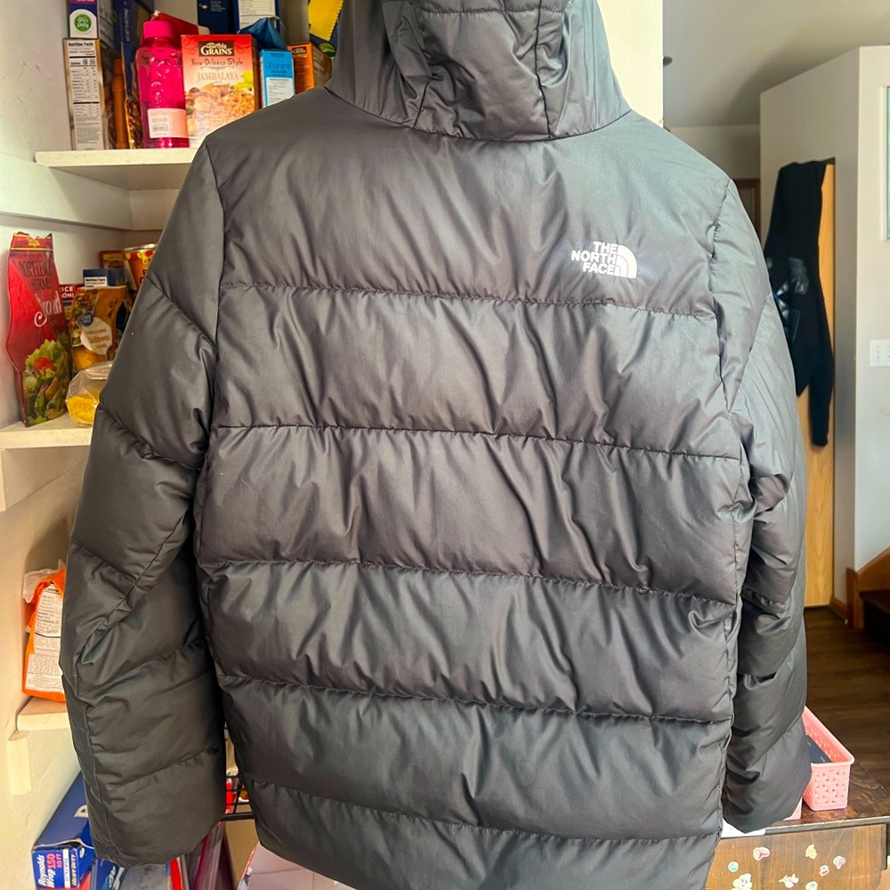 Kids 14/16 black north face coat with pink fur inside